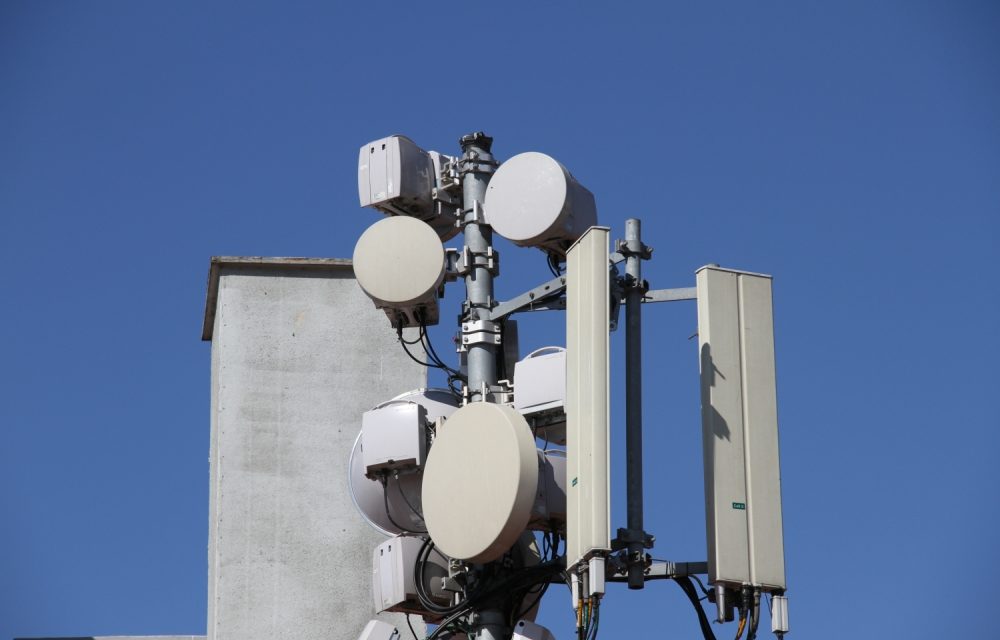 Chef von Telefónica Deutschland lehnt Versteigerungen von Mobilfunk-Frequenzen ab