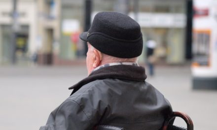 Grüne setzen sich für Besuche in Pflegeheimen ein