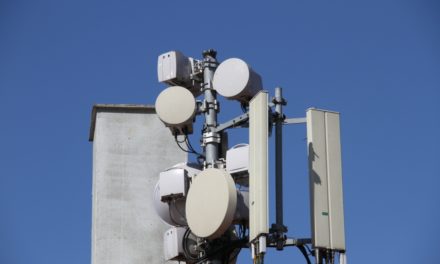 Röttgen: Bundesregierung verschleppt Gesetzgebung zum 5G-Netzausbau