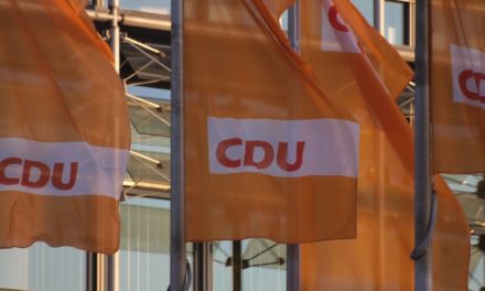 CDU-Brinkhaus wechselt den Fraktionssprecher