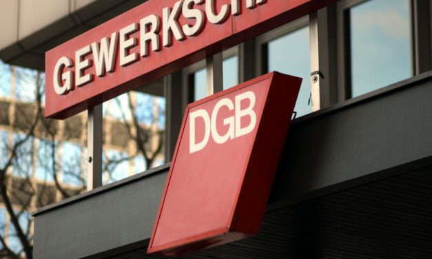 Analyse des DGB: 2,4 Millionen Arbeitnehmer werden um Mindestlohn geprellt