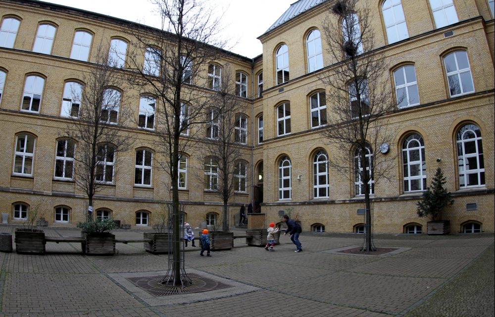 SPD-Fraktionschef fordert bundesweite Schulstandards