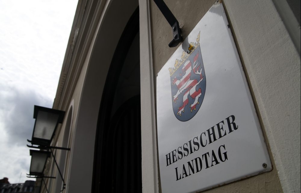 Hessen debattiert Streichung des Wortes „Rasse“ aus der Verfassung