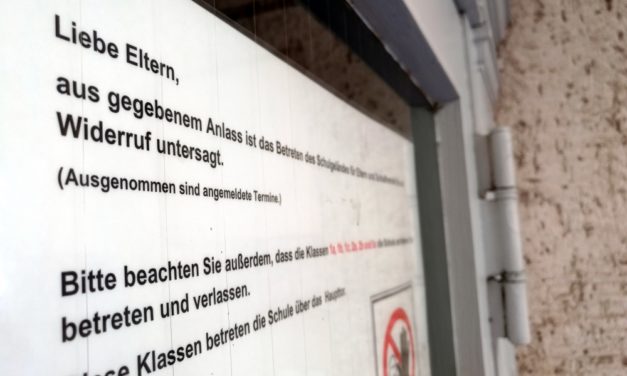 Niedersächsischer Schulminister lehnt Maskenpflicht im Unterricht ab