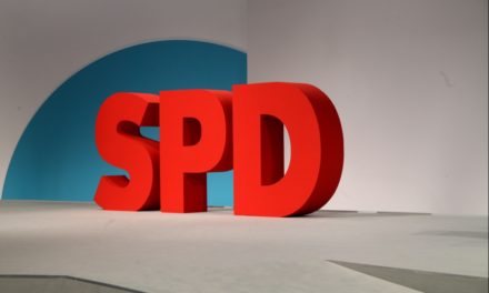 Chef der SPD hält am 30-Prozent-Ziel bei den Wahlen fest