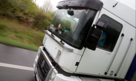 Deutsches Verkehrsforum fordert wegen Corona Fahrerlaubnis für Lkw an Sonntagen