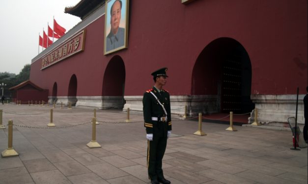 Baerbock plädiert für mehr Härte gegenüber China
