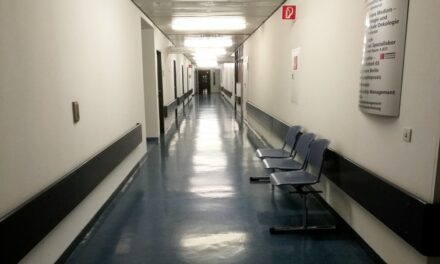 Die Kliniken rechnen aufs Neue damit, dass planbare Eingriffe verschoben werden müssen