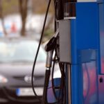 Bankenexpertin: Spritpreis könnte auf bis zu drei Euro pro Liter steigen