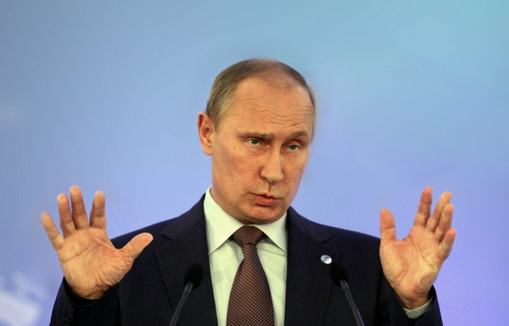Innenministerin: Putin will Demokratie destabilisieren