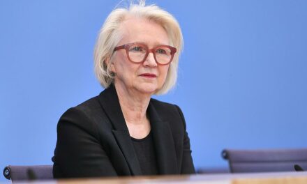 Monika Schnitzer kritisiert Baby-Boomer für Generationenvertragsverletzung