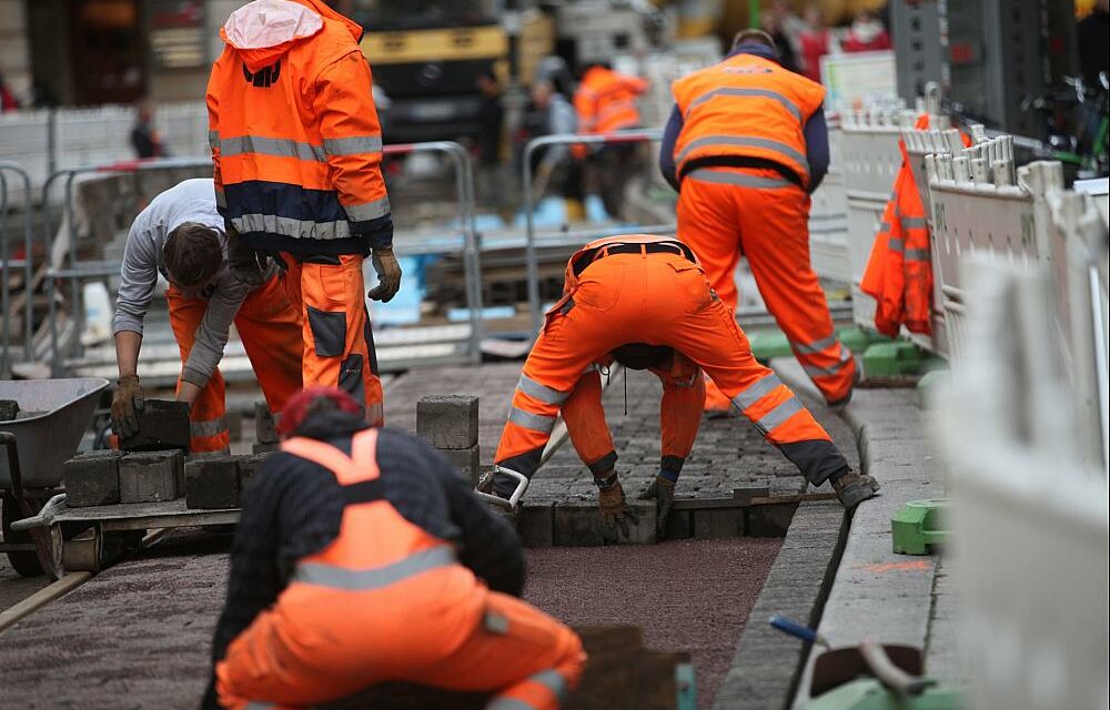 Stagnation der Erwerbstätigkeit im Juni verzeichnet