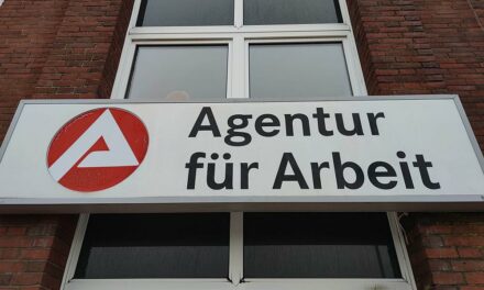 Anstieg der Arbeitslosenzahlen im Juli verzeichnet