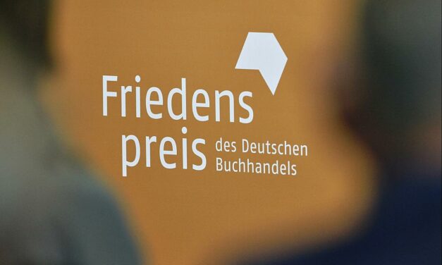 Karl Schlögel erhält Friedenspreis des Deutschen Buchhandels
