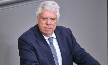 CDU-Außenpolitiker Hardt sieht Lichtblicke nach Alaska-Gipfel