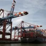 Ifo-Studie: Seeweg über Rotes Meer entscheidend für deutsche Importe