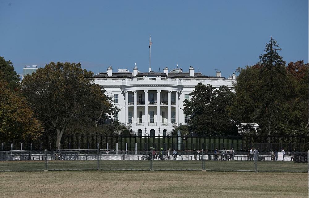 Trump und Selenskyj bemühen sich im Weißen Haus um Einigkeit