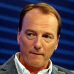 Marc Elsberg: KI als tatkräftiger Assistent – aber mit Grenzen