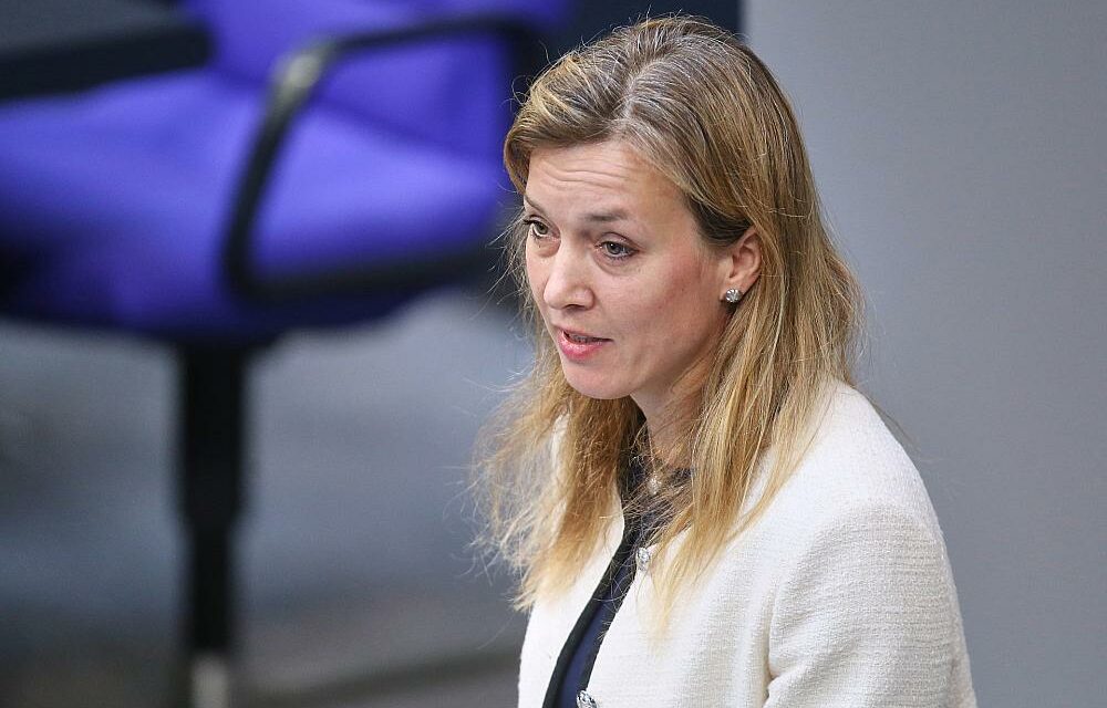 SPD-Vize lobt Merz’ außenpolitisches Engagement in Ukraine-Frage