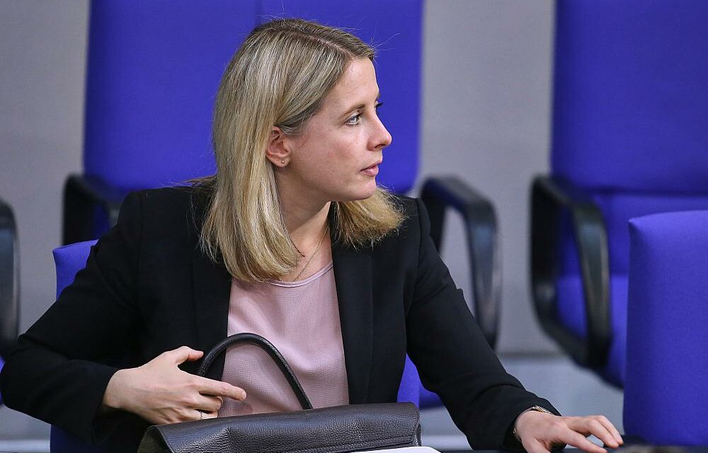 Wohnungsenteignung umstritten: Hubertz plädiert für Neubau und Umbau
