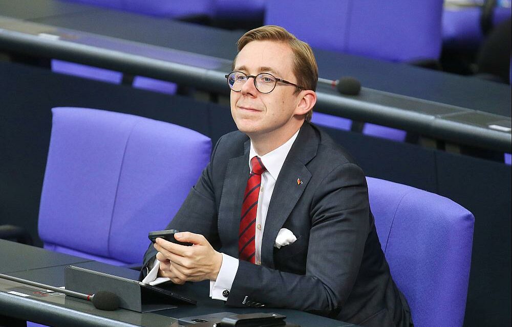 Amthor spricht sich für Asylleistungen als rückzahlbare Darlehen aus