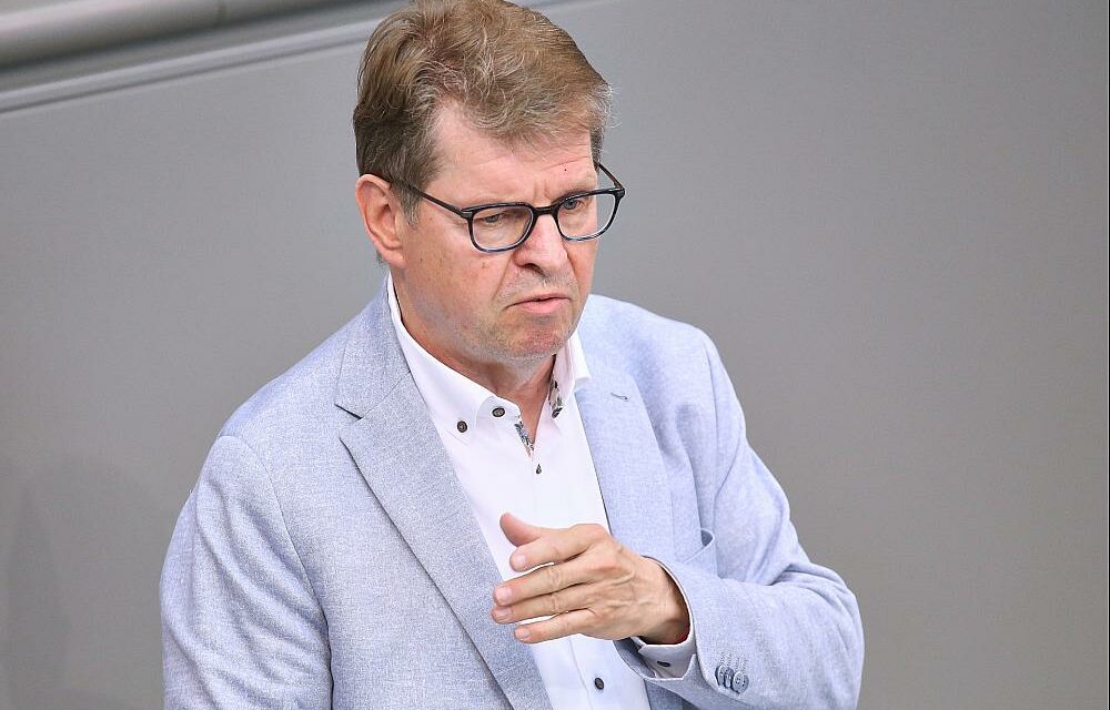 Stegner: Gespräche zwischen Trump und Putin als letzter Hoffnungsschimmer für Frieden in der Ukraine