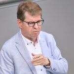 Stegner: Gespräche zwischen Trump und Putin als letzter Hoffnungsschimmer für Frieden in der Ukraine