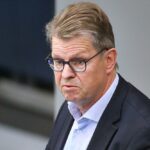 Ralf Stegner warnt vor Konkurrenz bei Truppenentsendungen in die Ukraine